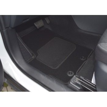 Mazda 2 Hybrid od 2022r. Dywaniki welurowe - ECONOMY - kolory do wyboru.